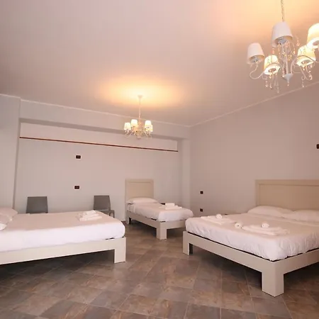 Royal Bed and breakfast 4*