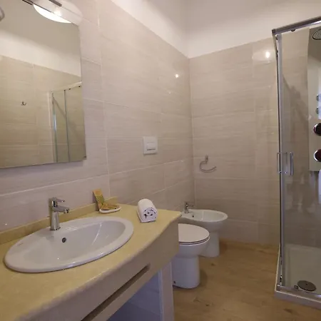 Bed and breakfast Royal 4*