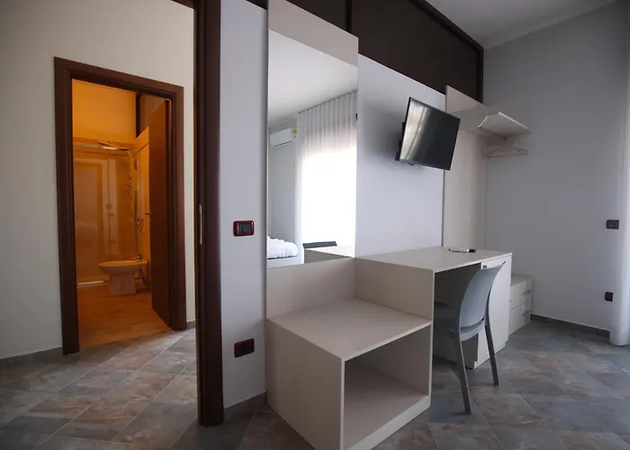 Royal Bed and Breakfast 4*